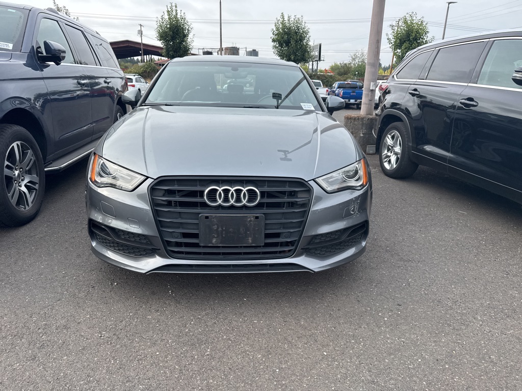 2016 Audi A3 1.8T Premium photo 3