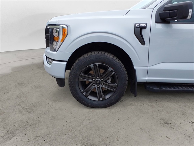 2022 Ford F-150 XLT photo 11
