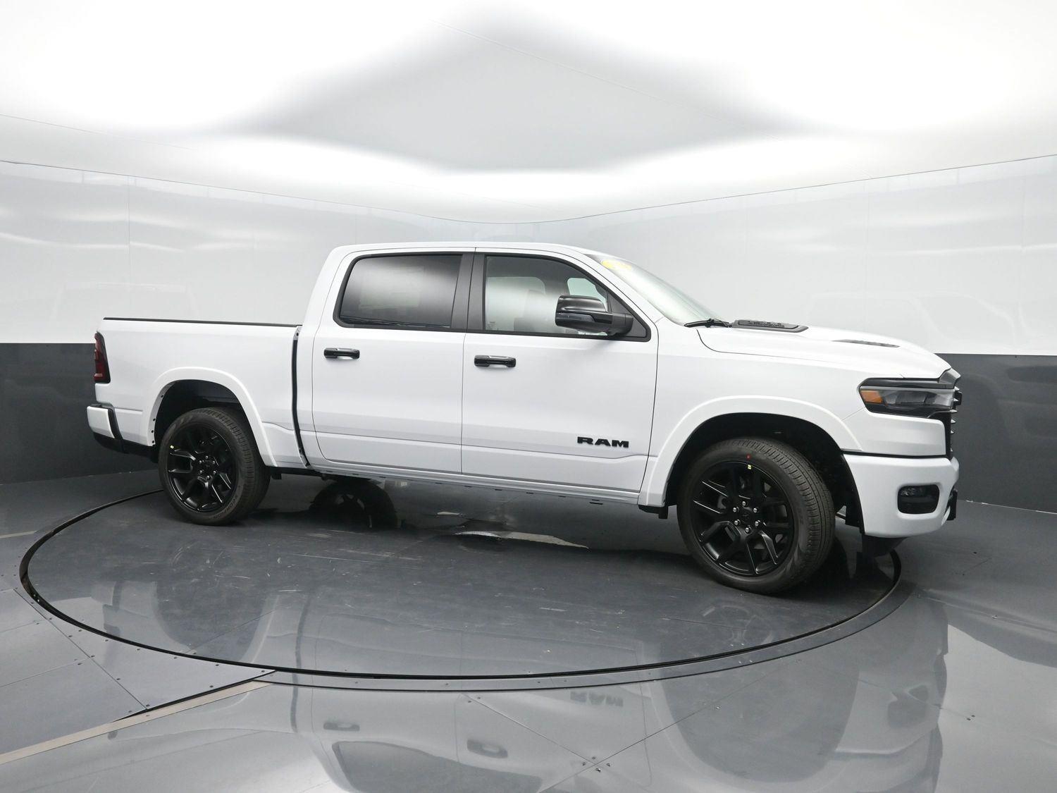 2026 Ram 1500 Laramie photo 3