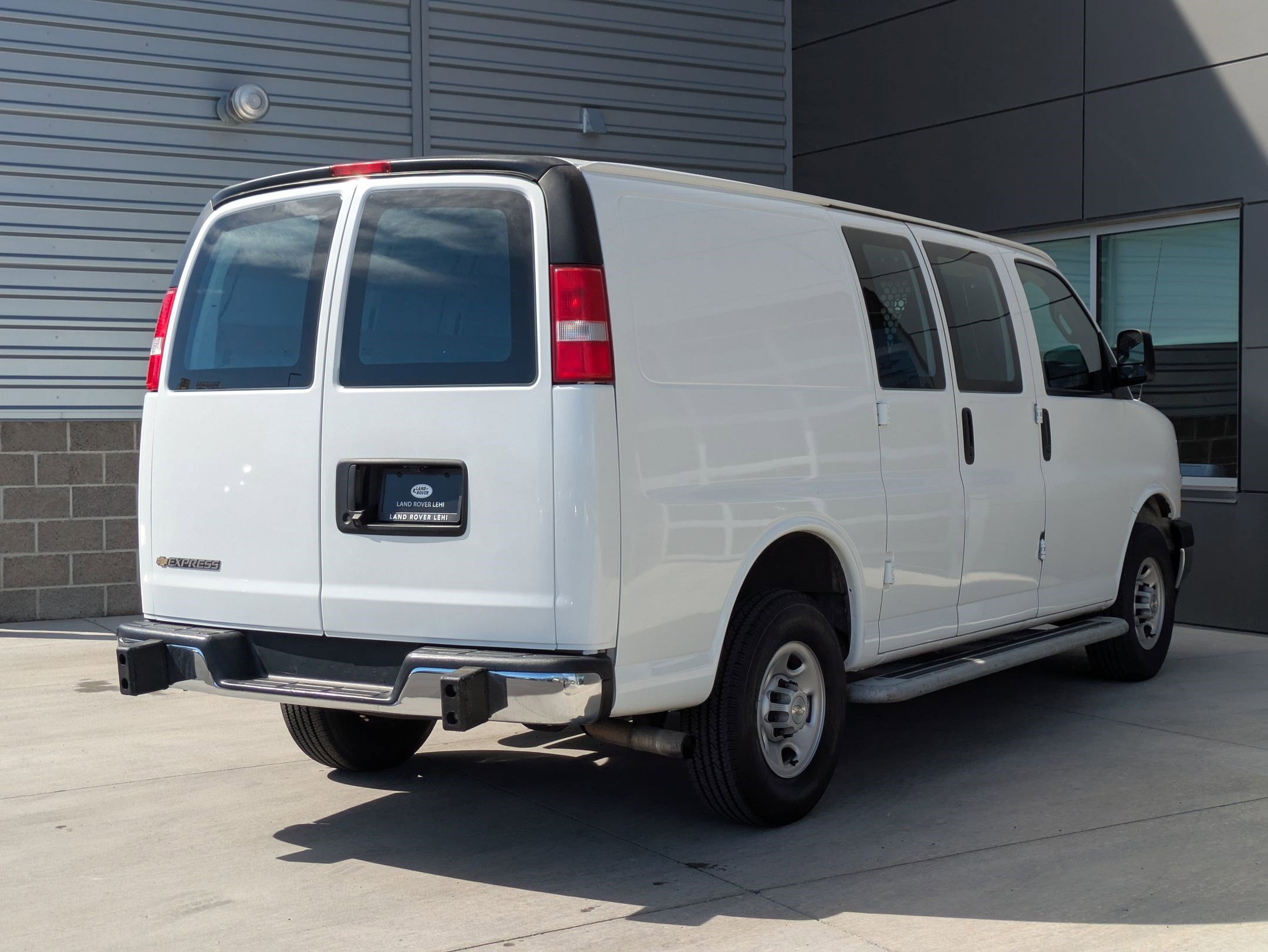 2023 Chevrolet Express Cargo Van photo 5