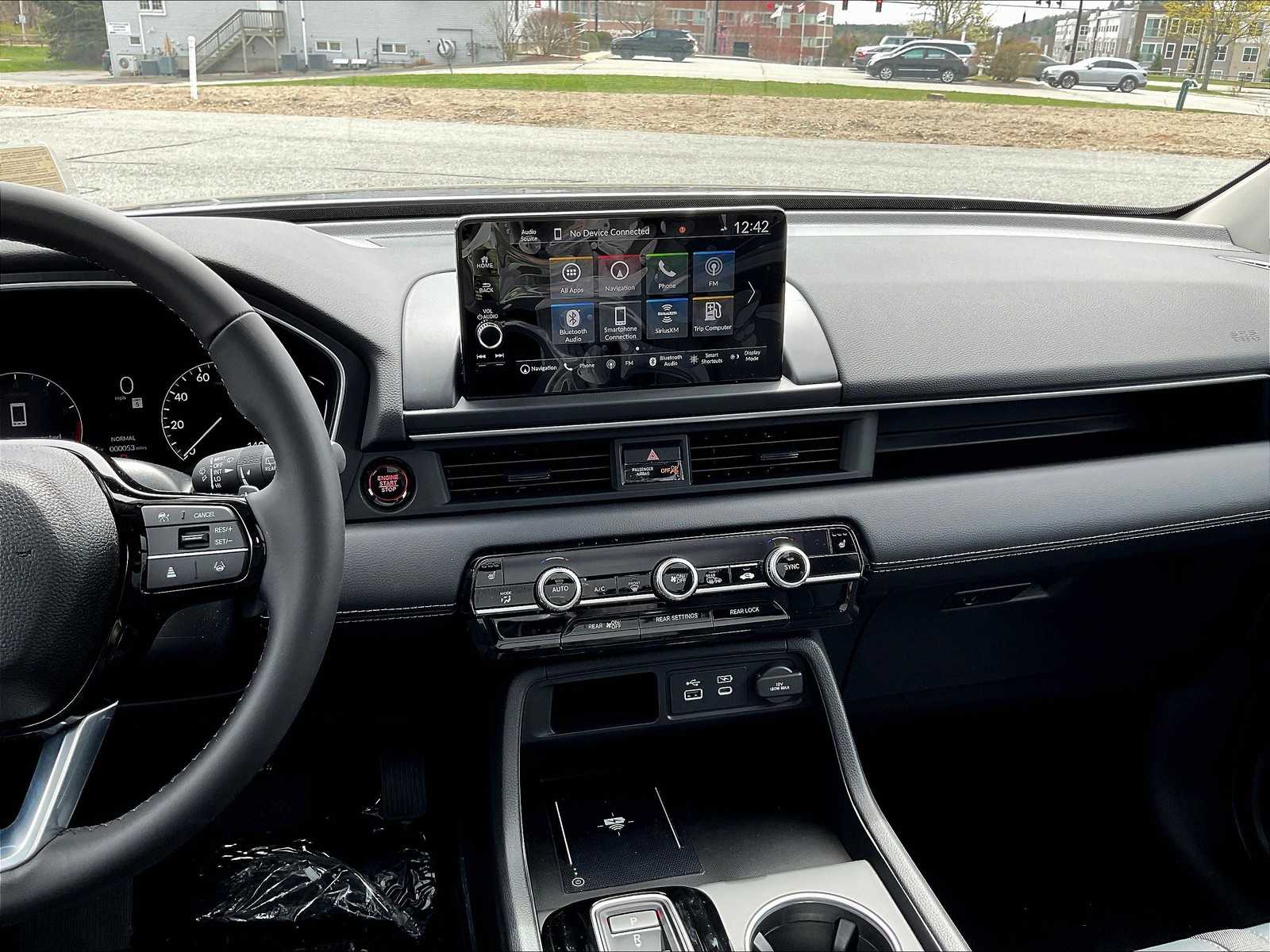 2025 Honda Pilot Touring photo 12