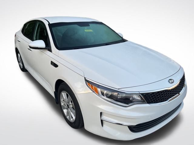 2016 Kia Optima LX photo 6