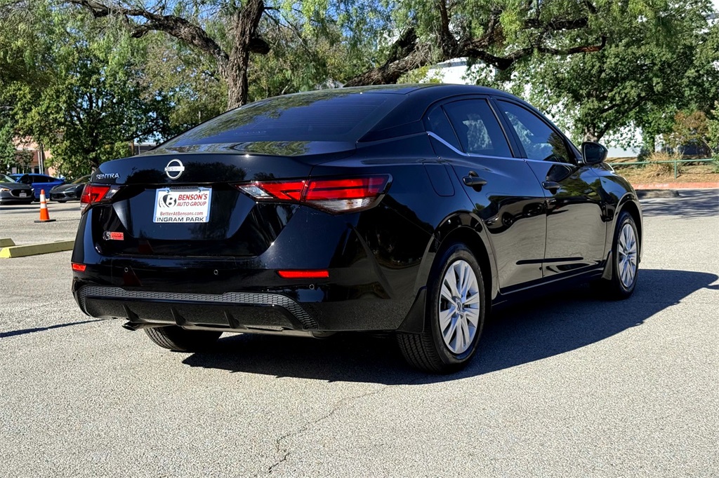 2025 Nissan Sentra S photo 4