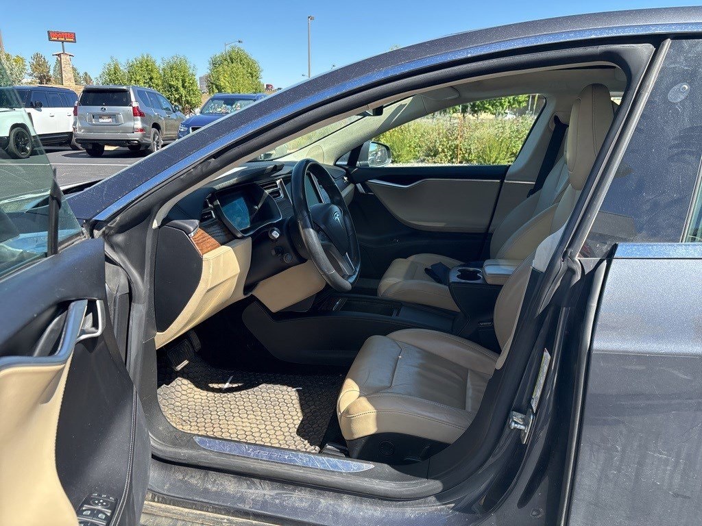 2017 Tesla Model S 75D photo 9