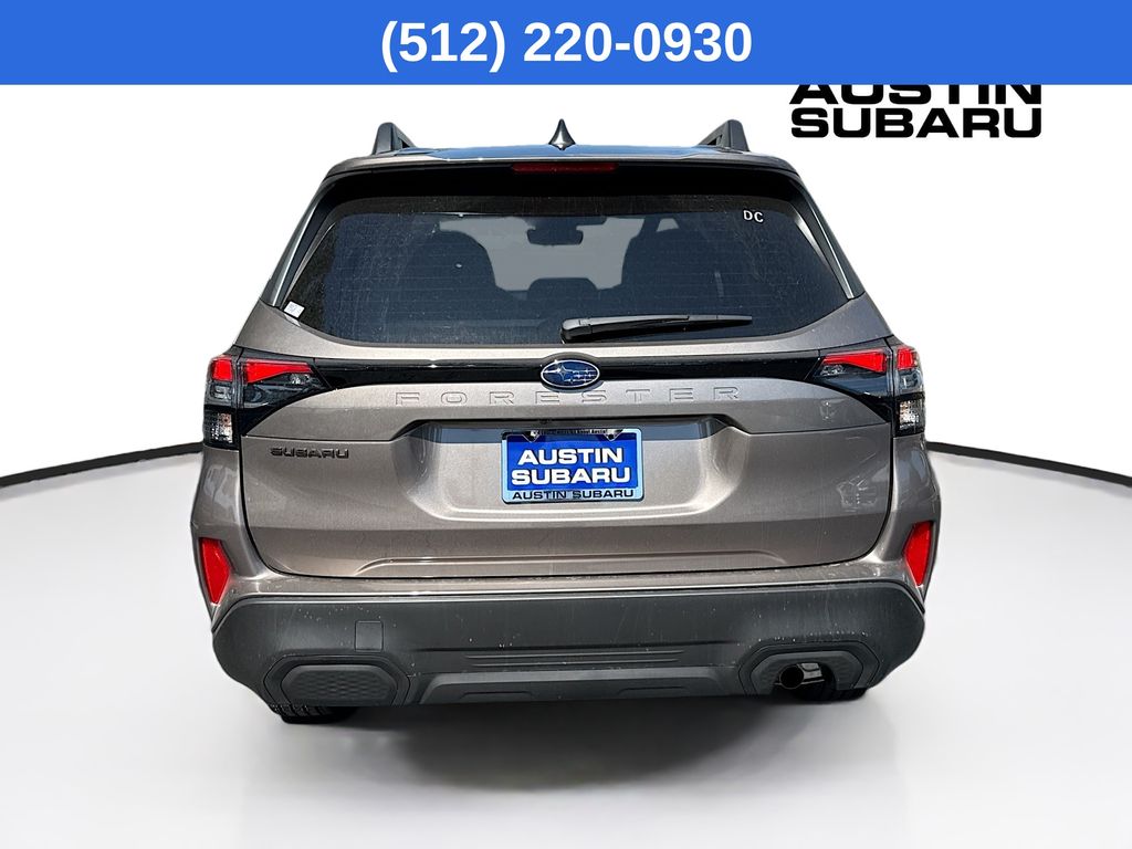 2025 Subaru Forester Premium photo 4