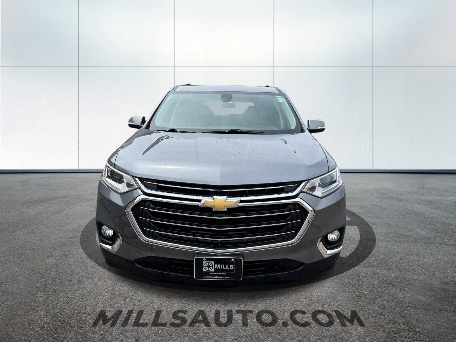 Used 2018 Chevrolet Traverse 3LT with VIN 1GNEVHKWXJJ154838 for sale in Brainerd, Minnesota