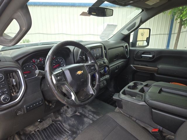 2022 Chevrolet Silverado 2500HD LT photo 6