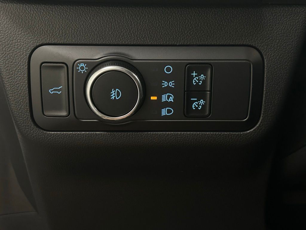 2024 Ford Escape ST-Line Select photo 25