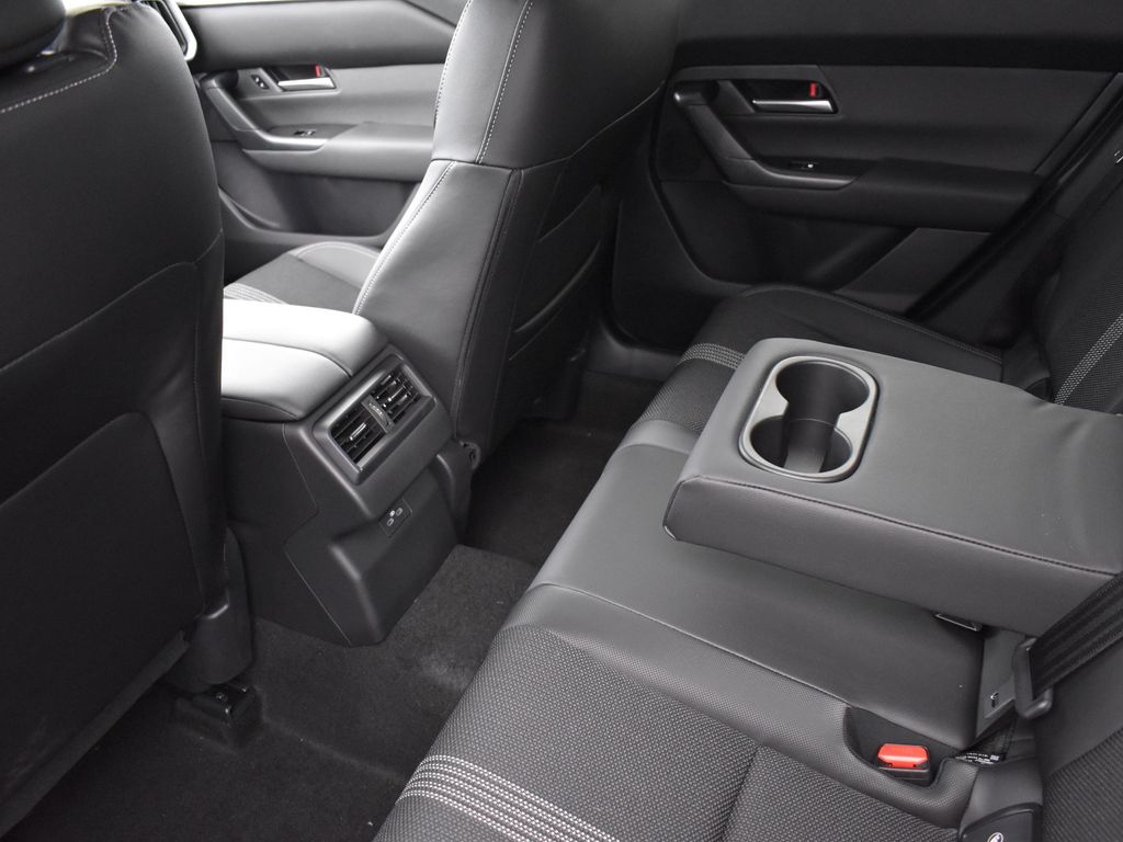 2025 Mazda CX-50 Preferred photo 19