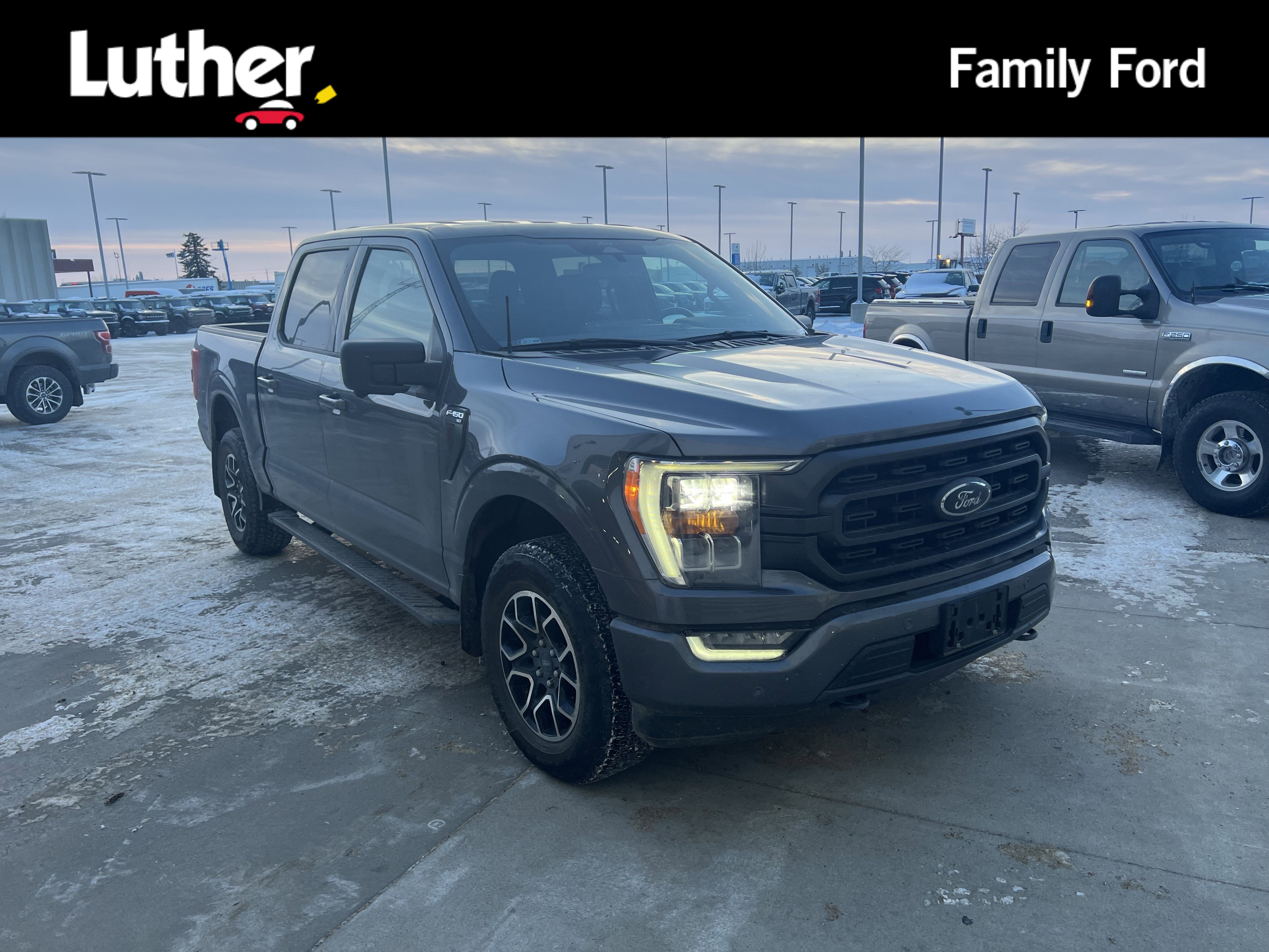 2022 Ford F-150 XLT's photo