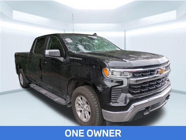 2023 Chevrolet Silverado 1500 LT photo 2