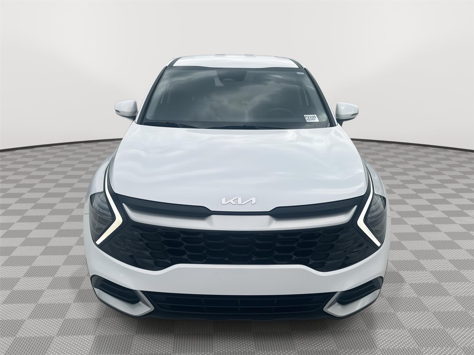 2024 Kia Sportage EX photo 2