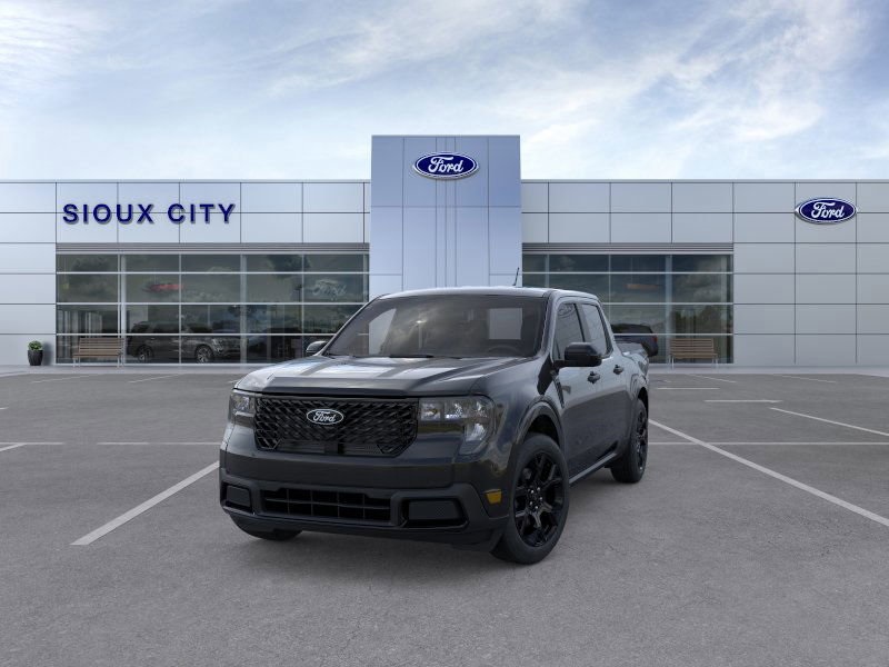 2025 Ford Maverick XLT photo 2