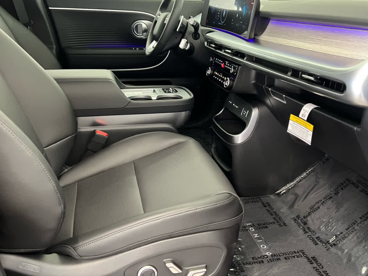 2026 Hyundai Ioniq SEL photo 21