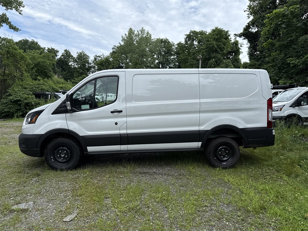 2024 Ford Transit Cargo Van photo 4