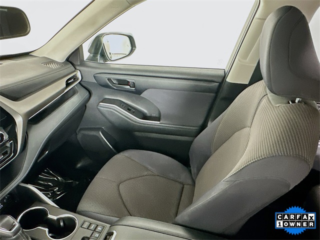 2023 Toyota Highlander L photo 20