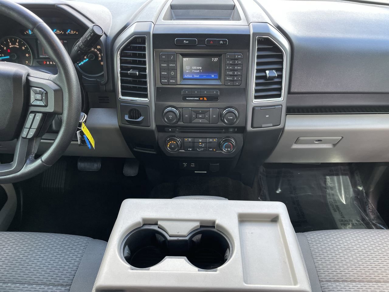 2015 Ford F-150 XLT photo 13