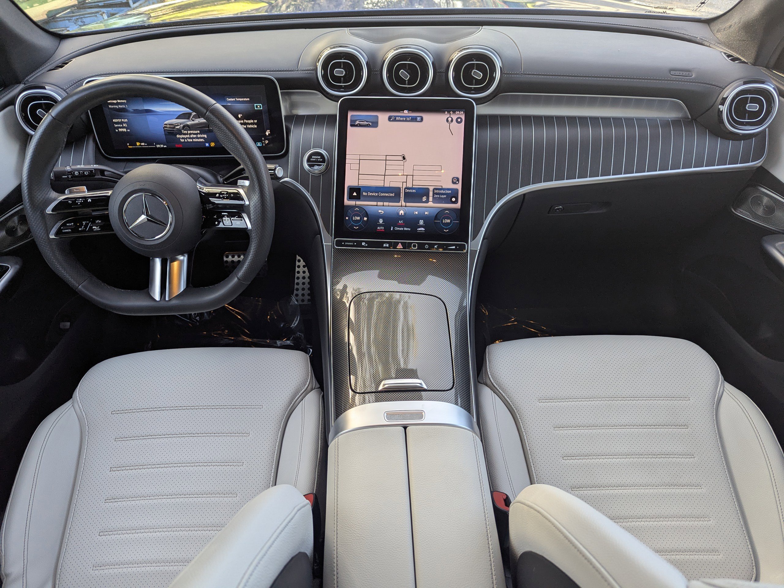 2023 Mercedes Benz GLC 300 photo 14