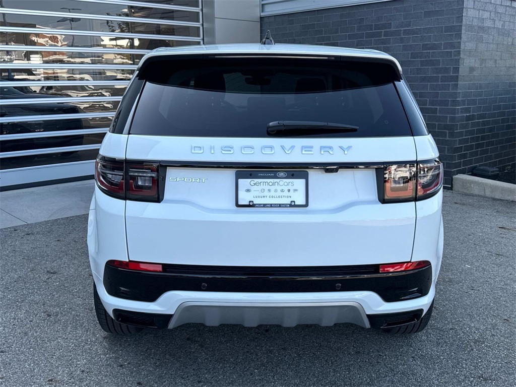2025 Land Rover Discovery Sport S photo 5