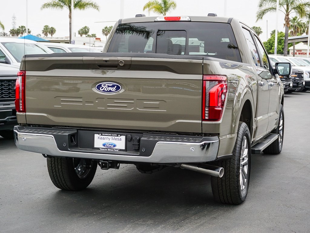 2025 Ford F-150 Lariat photo 8