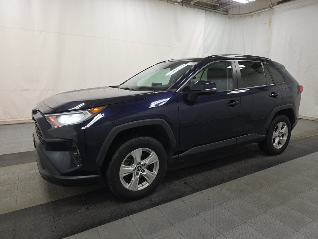 2019 Toyota RAV4 XLE's photo