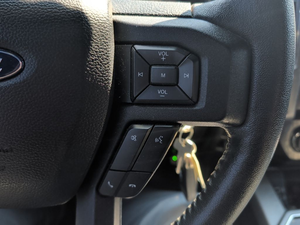 2019 Ford F-150 XLT photo 8