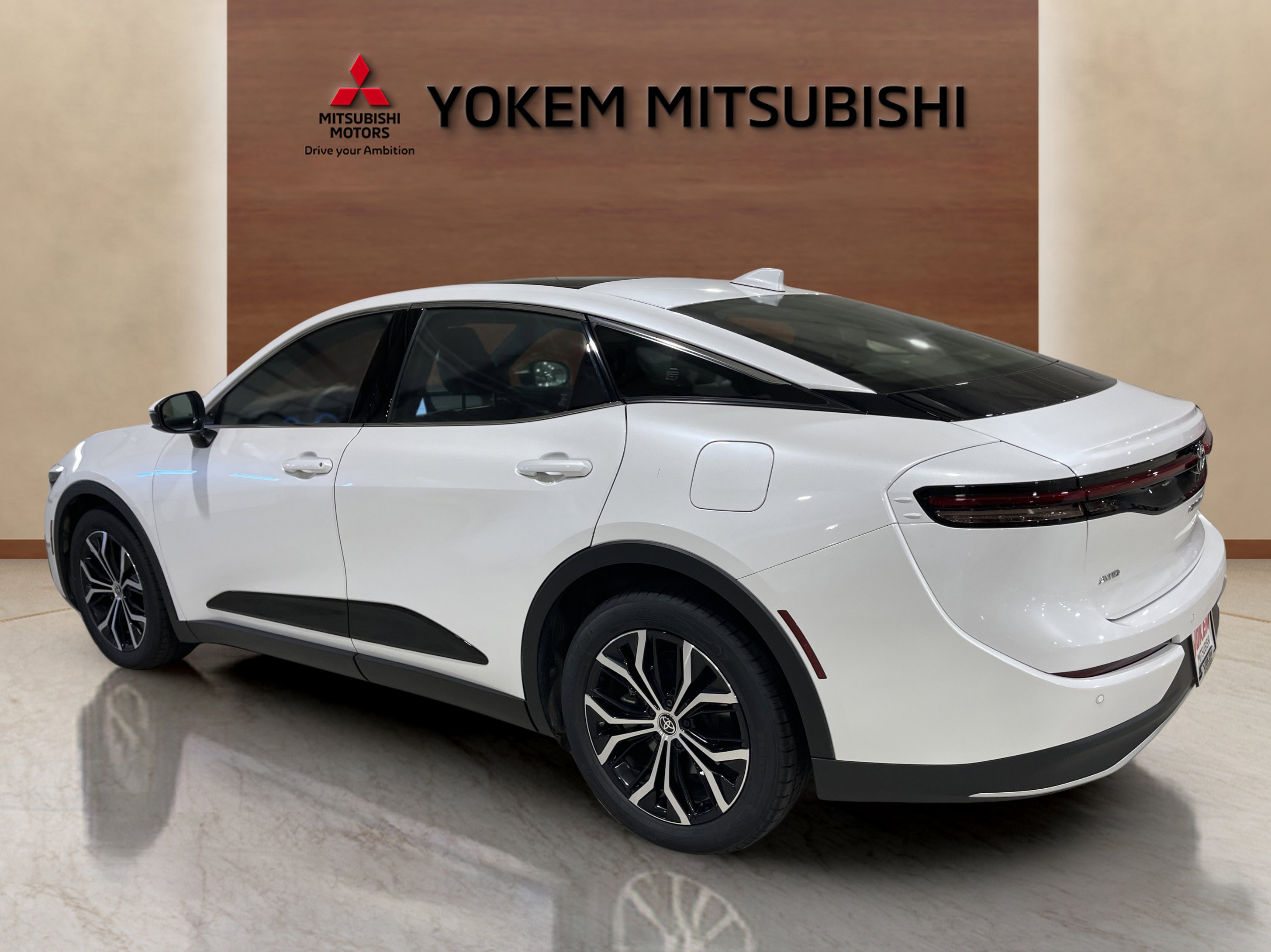 2023 Toyota Crown Limited photo 3