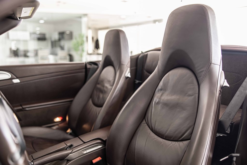 2012 PORSCHE 911 - Image 17