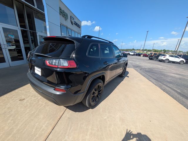 2023 Jeep Cherokee Altitude photo 4