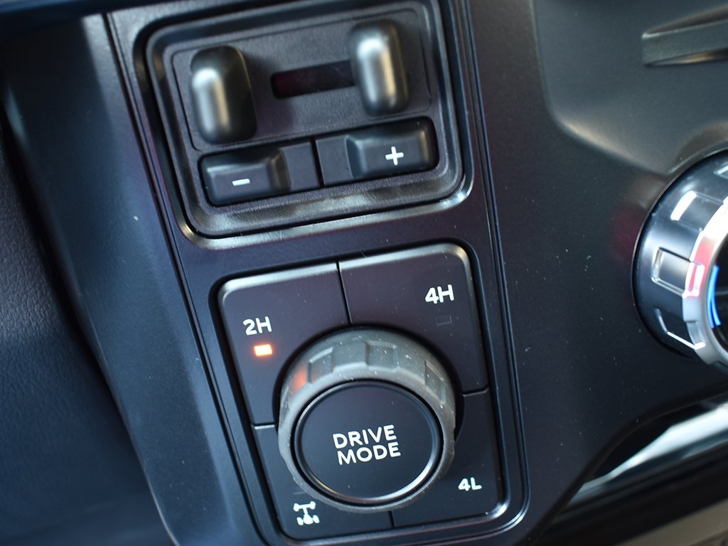 2026 Ford F-350 Lariat photo 21