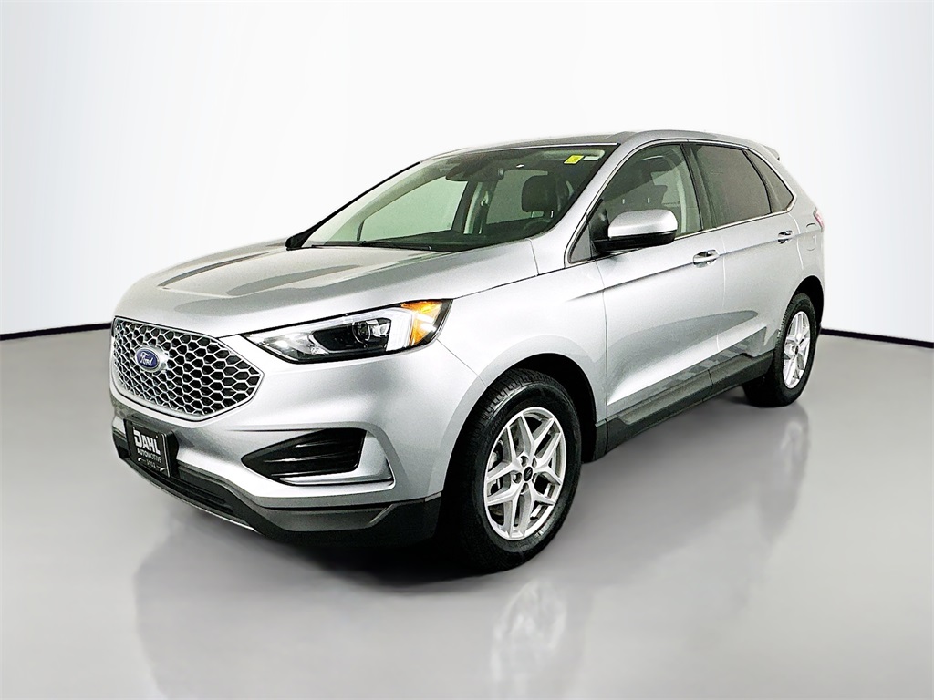 2024 Ford Edge SEL photo 3