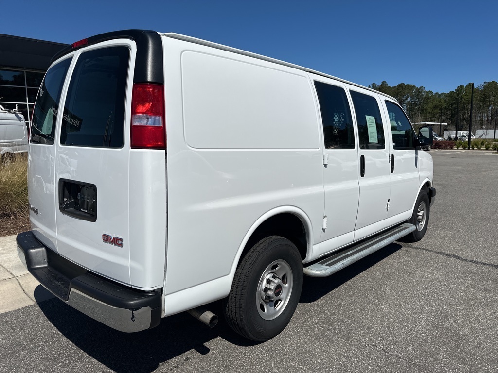2023 Gmc Savana Cargo 2500 photo 7
