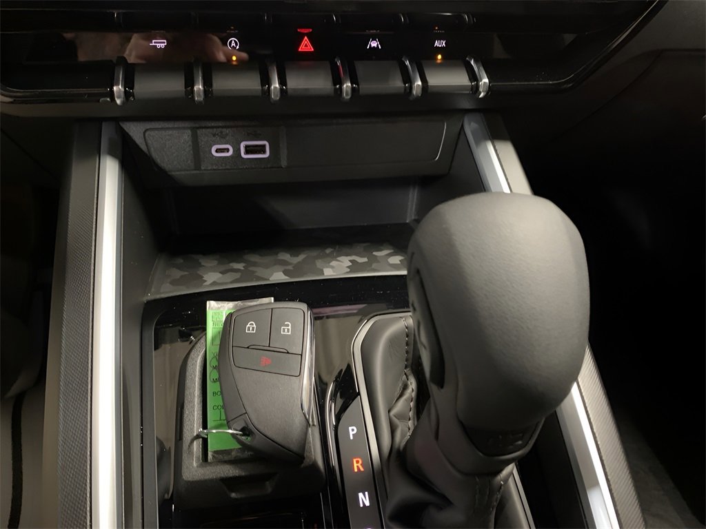 2026 Chevrolet Colorado Work Truck photo 30