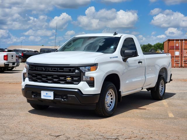 2025 Chevrolet Silverado 1500 photo 2