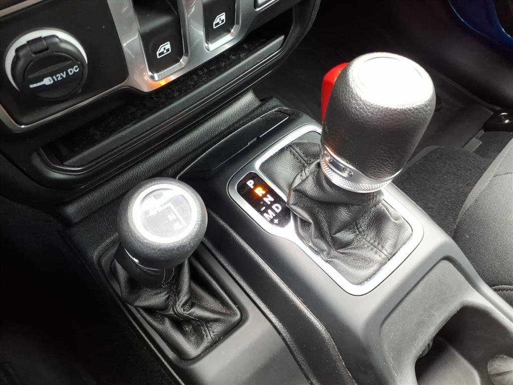 2023 Jeep Wrangler Sport S photo 15