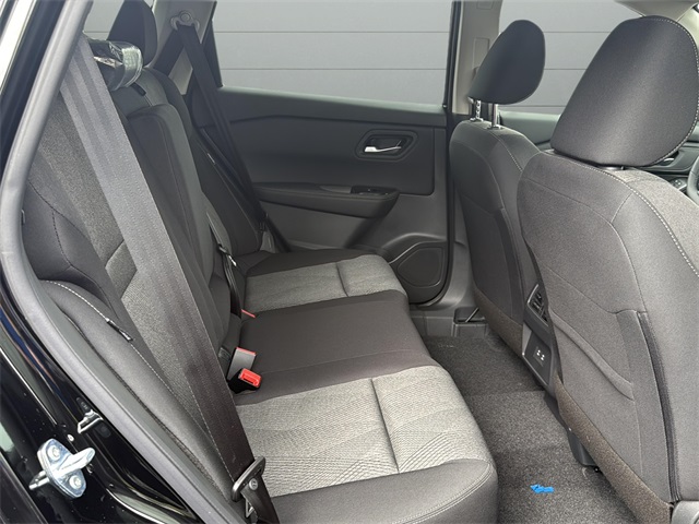 2026 Nissan Rogue SV photo 20