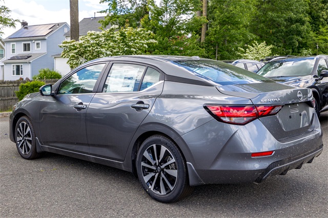 2025 Nissan Sentra SV photo 7