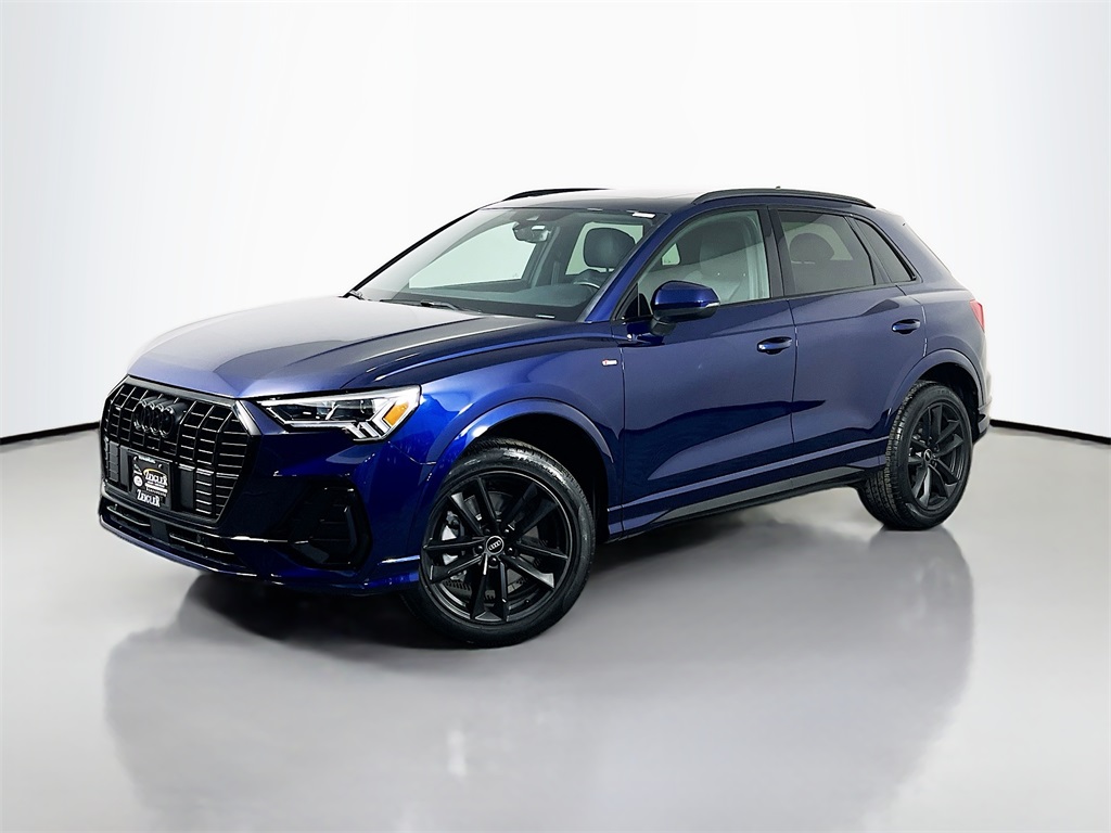 2023 Audi Q3 S Line Premium's photo