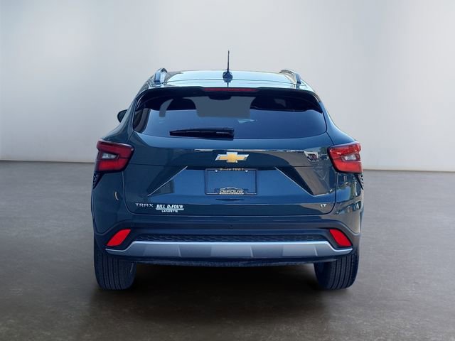 2025 Chevrolet Trax LT photo 4