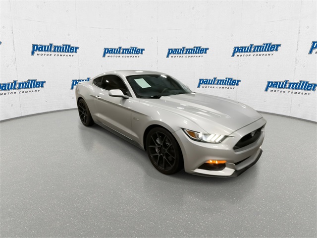 2016 Ford Mustang GT photo 2