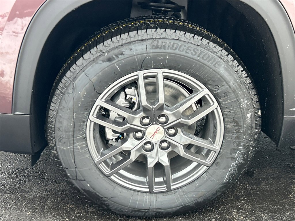 2026 GMC ACADIA - Image 10