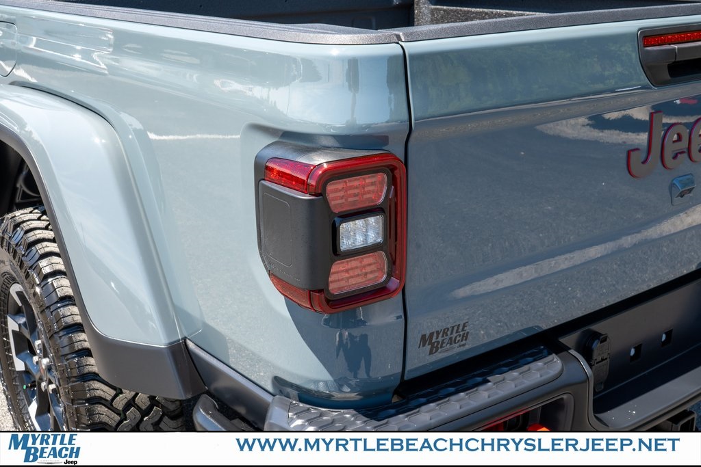 2025 Jeep Gladiator Rubicon photo 11