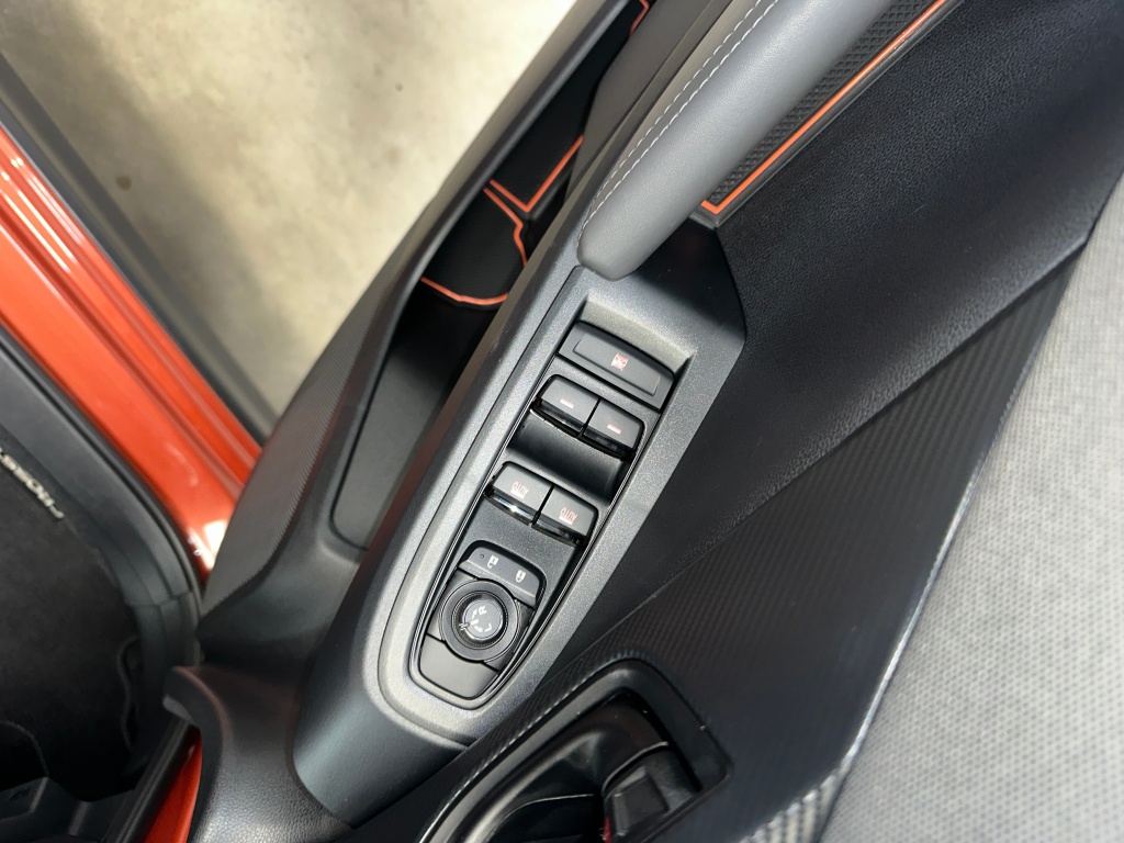 2024 Subaru Crosstrek Premium photo 4