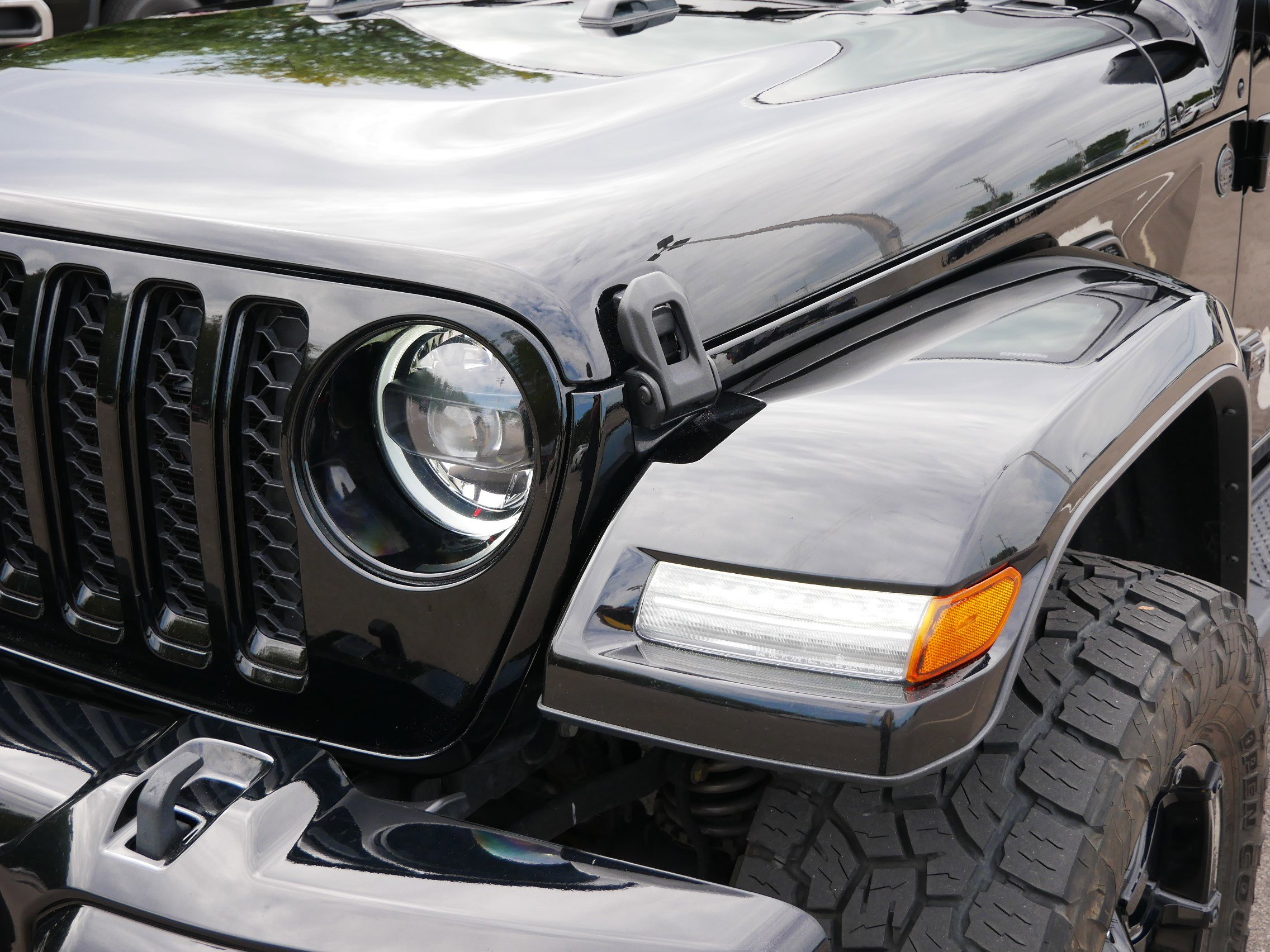 2023 Jeep Gladiator High Altitude photo 9