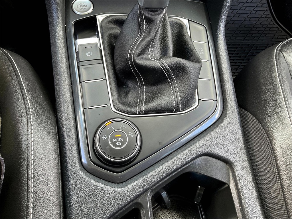 2022 Volkswagen Tiguan SE photo 31
