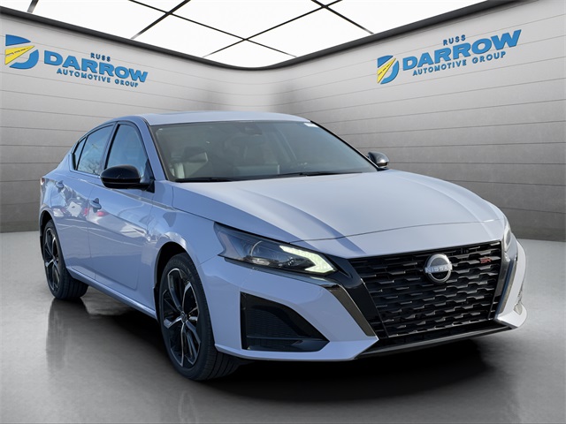 2025 Nissan Altima 2.5 SR photo 7
