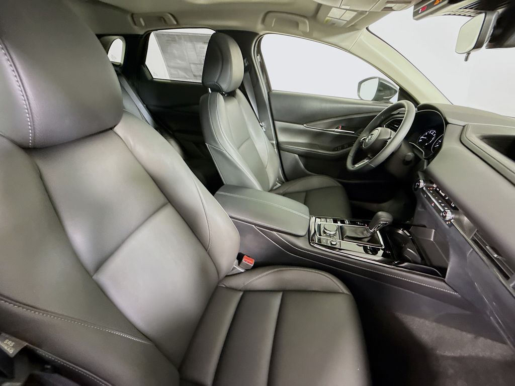 2025 Mazda CX-30 2.5 S Preferred photo 24
