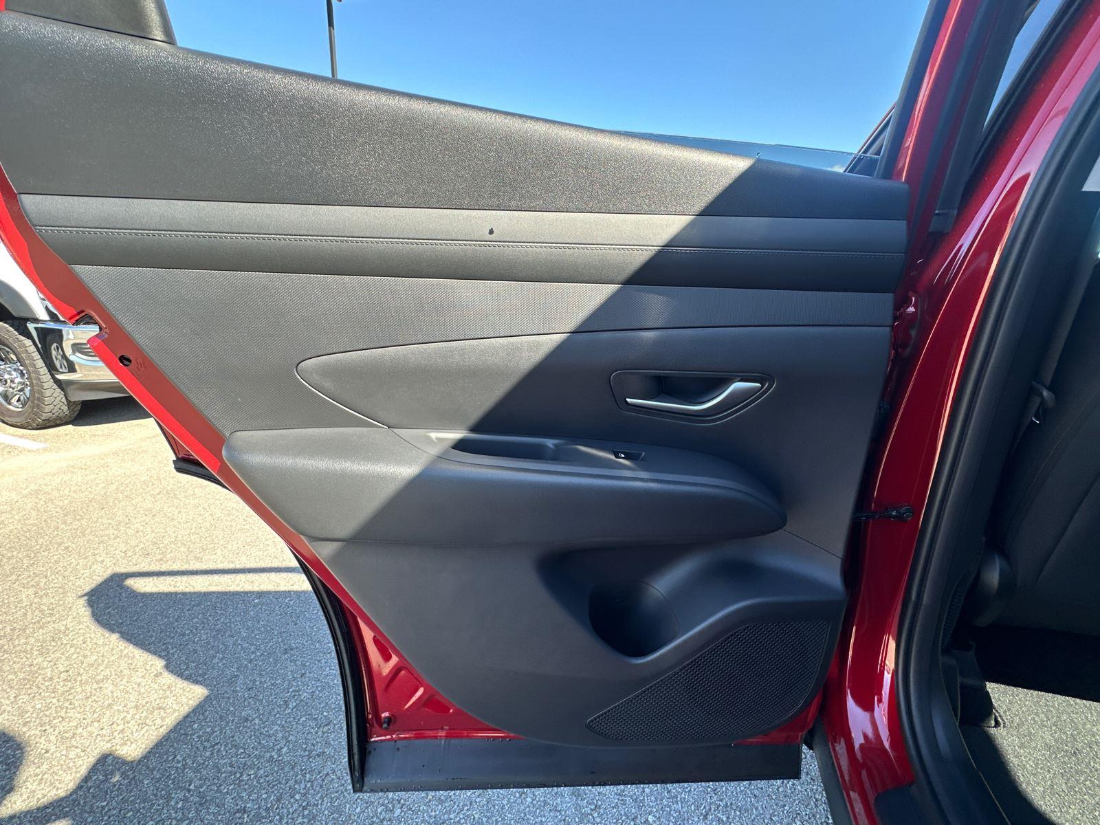 2026 Hyundai Tucson SEL photo 22