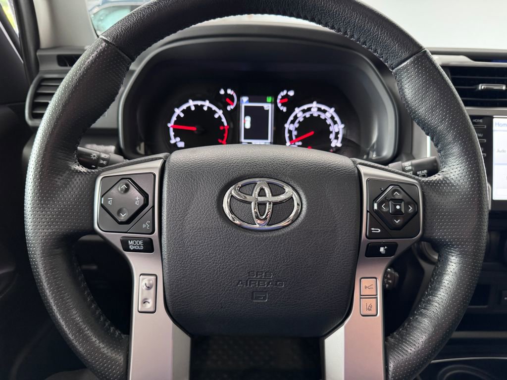 2024 Toyota 4Runner SR5 Premium photo 9