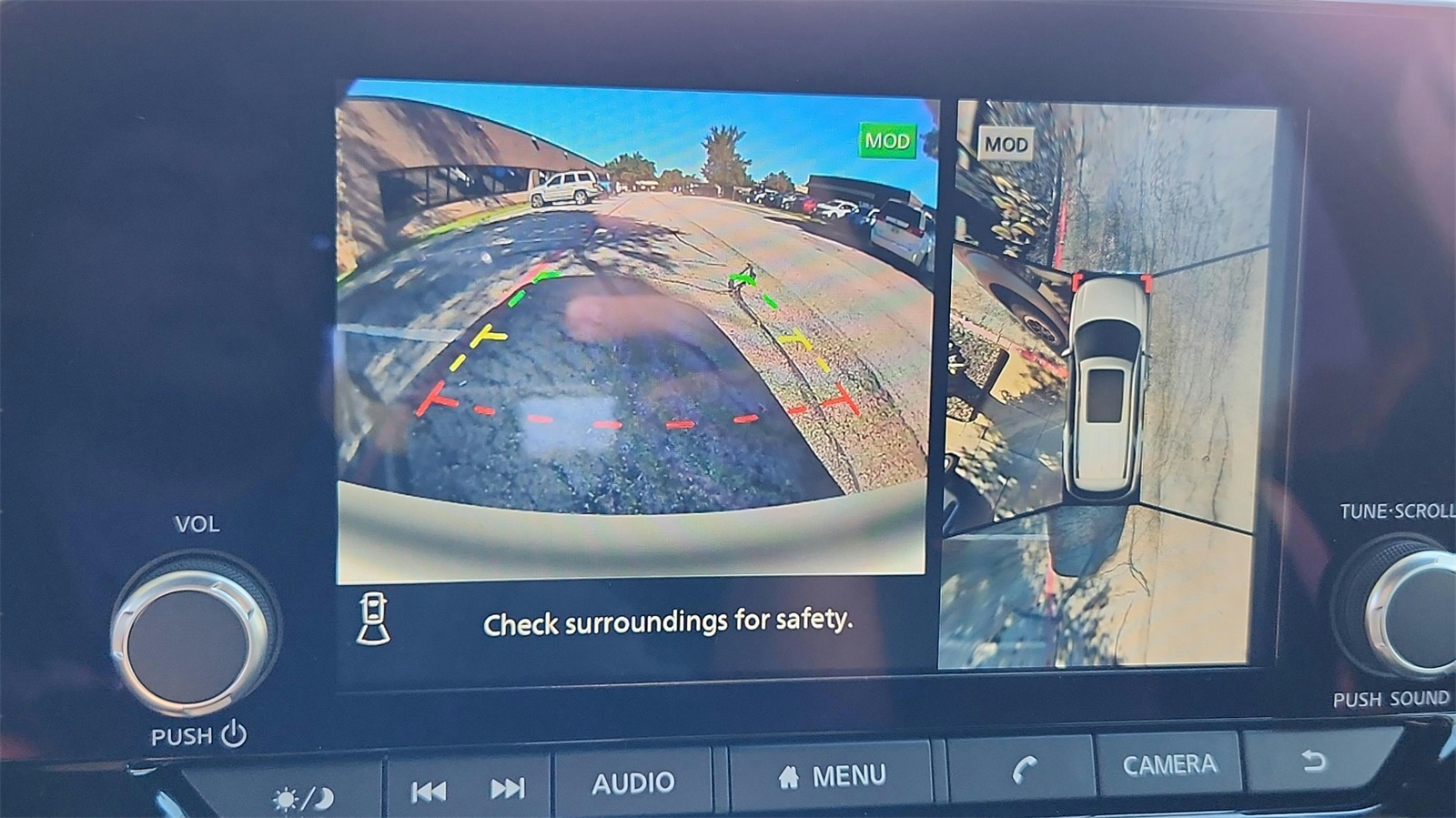 2025 Nissan Pathfinder Rock Creek photo 11